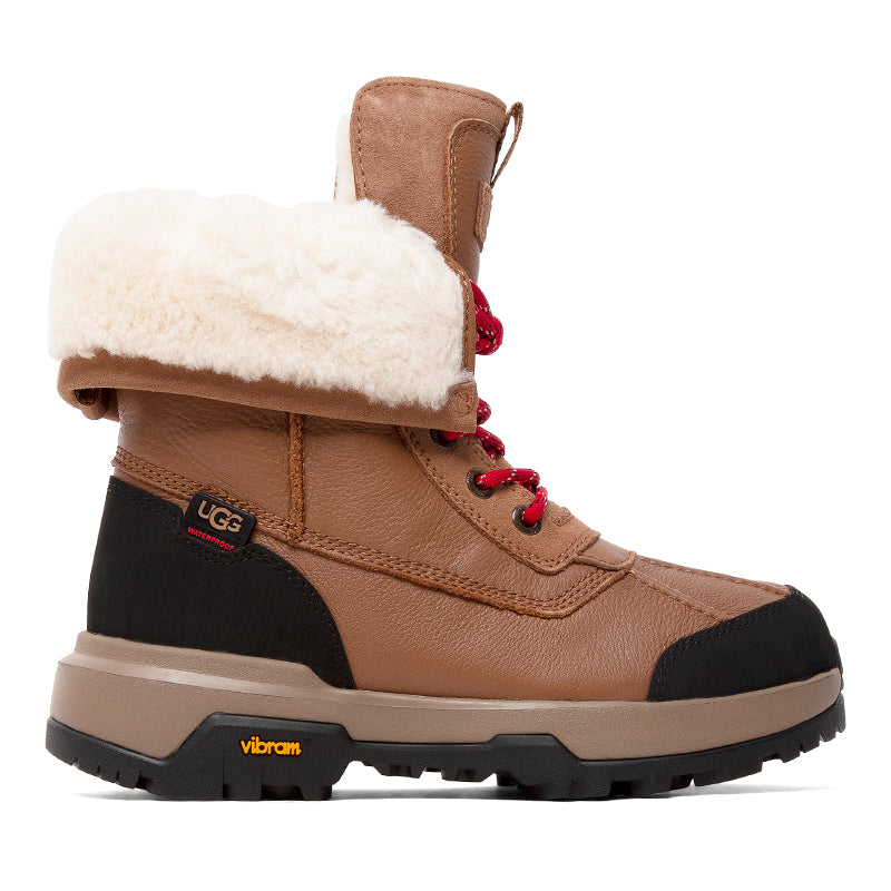 UGG - ADIRONDACK BOOT XXV W available at RUBINO
