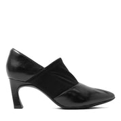 TAMMITHA SLEEK