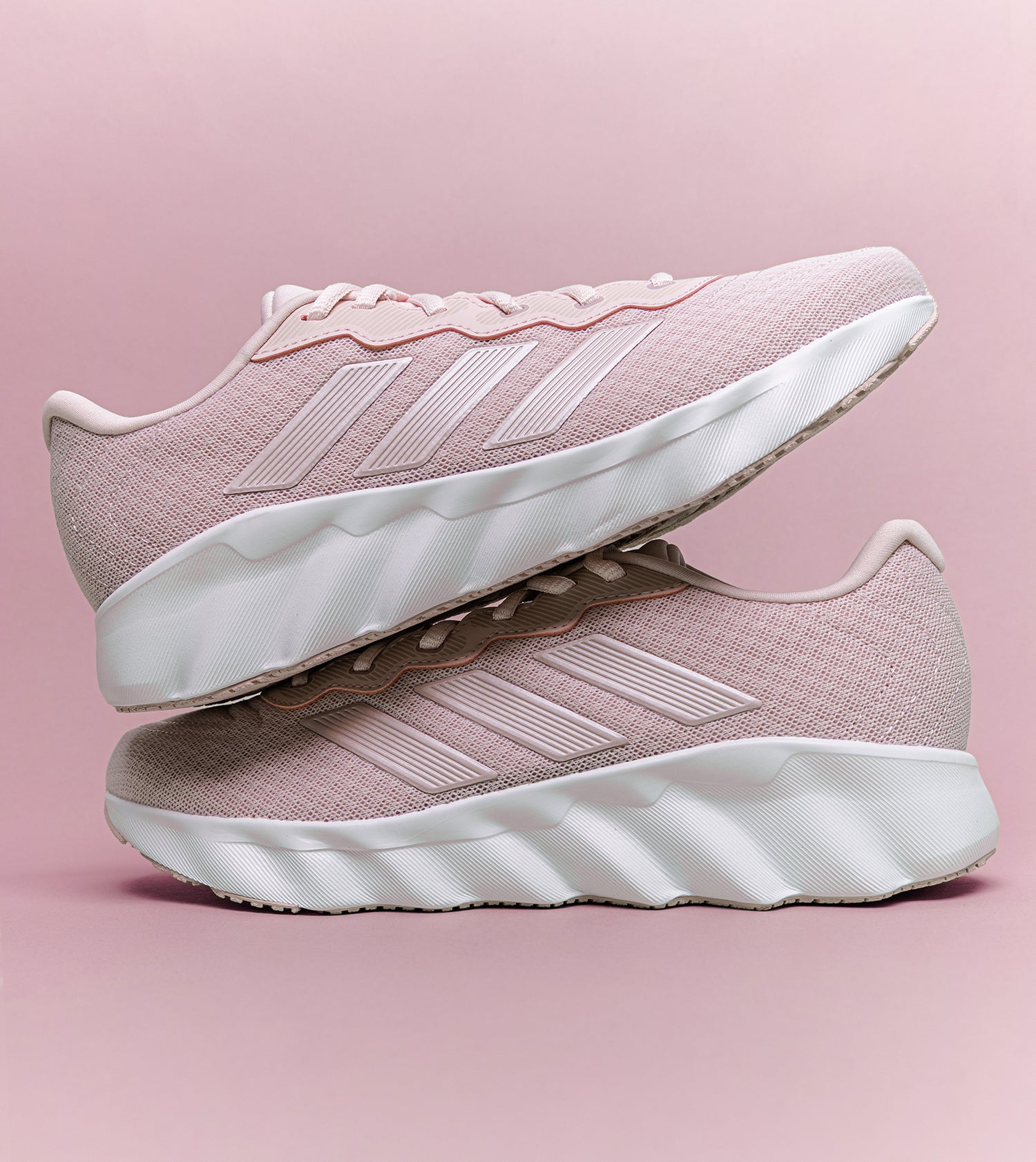 ADIDAS_SWITCH_MOVE_W_PNK-2_LR.jpg