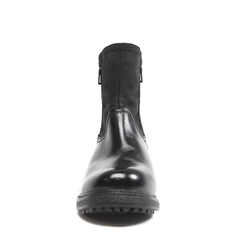 BLONDO-JAGGER - available at RUBINO  