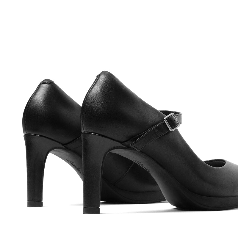 CLARKS-AMBYR SHINE - available at RUBINO  