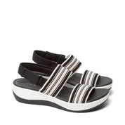 CLARKS-ARLA STROLL - available at RUBINO  