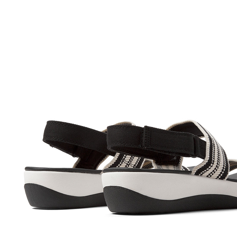 CLARKS-ARLA STROLL - available at RUBINO  