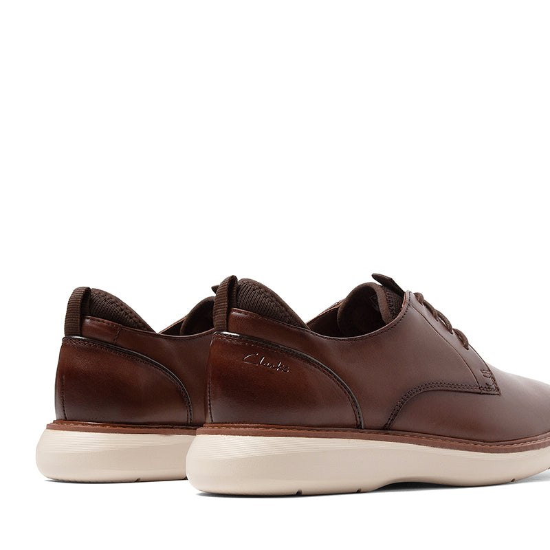 CLARKS-BRANTIN PLAIN - available at RUBINO  
