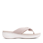 CLARKS-BREEZE RAE ERIN - available at RUBINO  