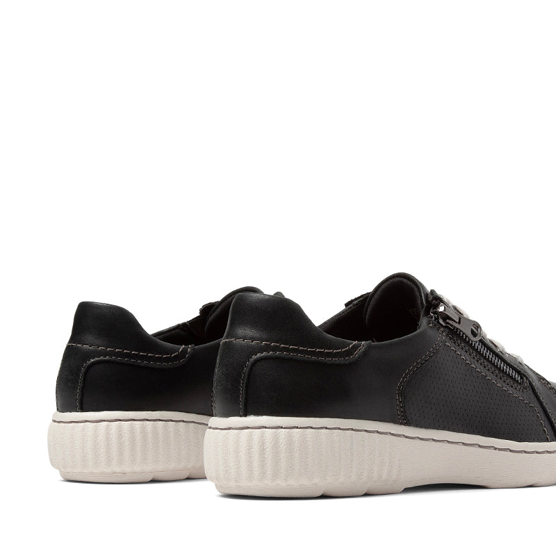 CLARKS-CAROLINE JANNA - available at RUBINO  