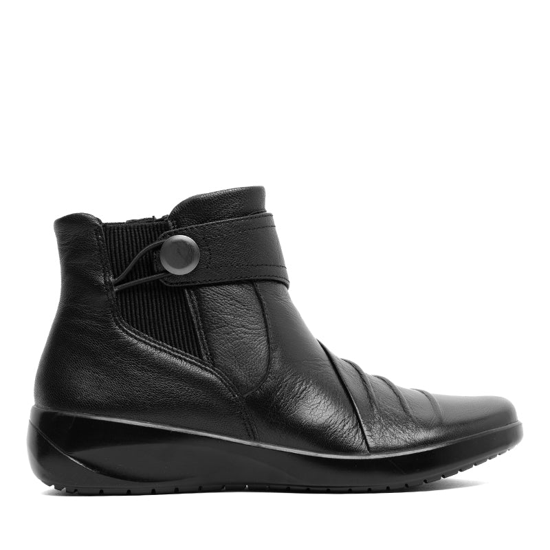 CLARKS-KAETLYN SARA - available at RUBINO