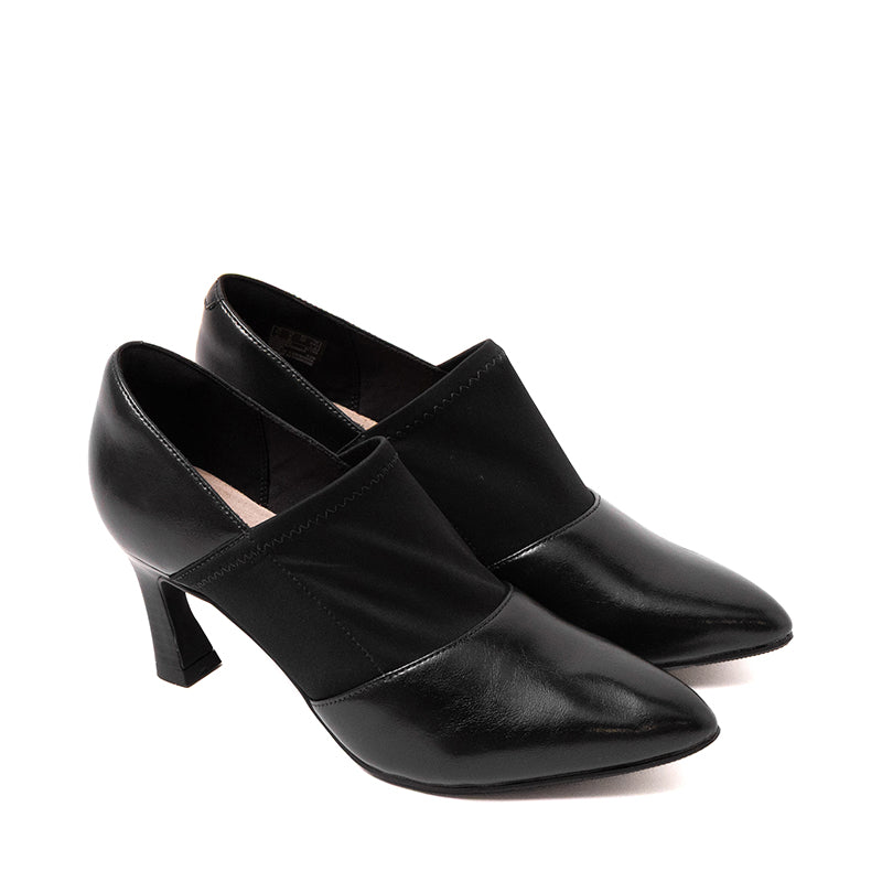 CLARKS-TAMMITHA SLEEK - available at RUBINO