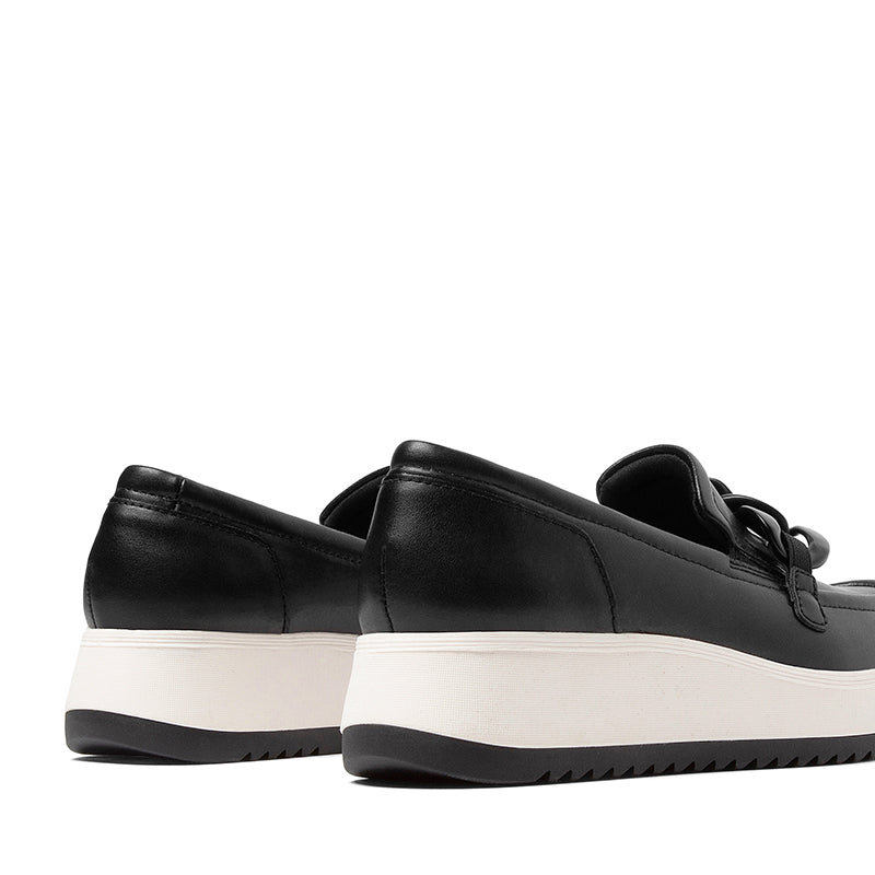 CLARKS-ZYLAH MAY - available at RUBINO  