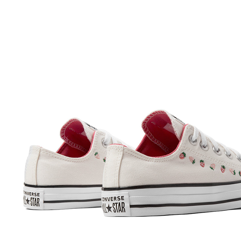 CONVERSE-CTAS STRAWBERRIES OX 25.1 - available at RUBINO  