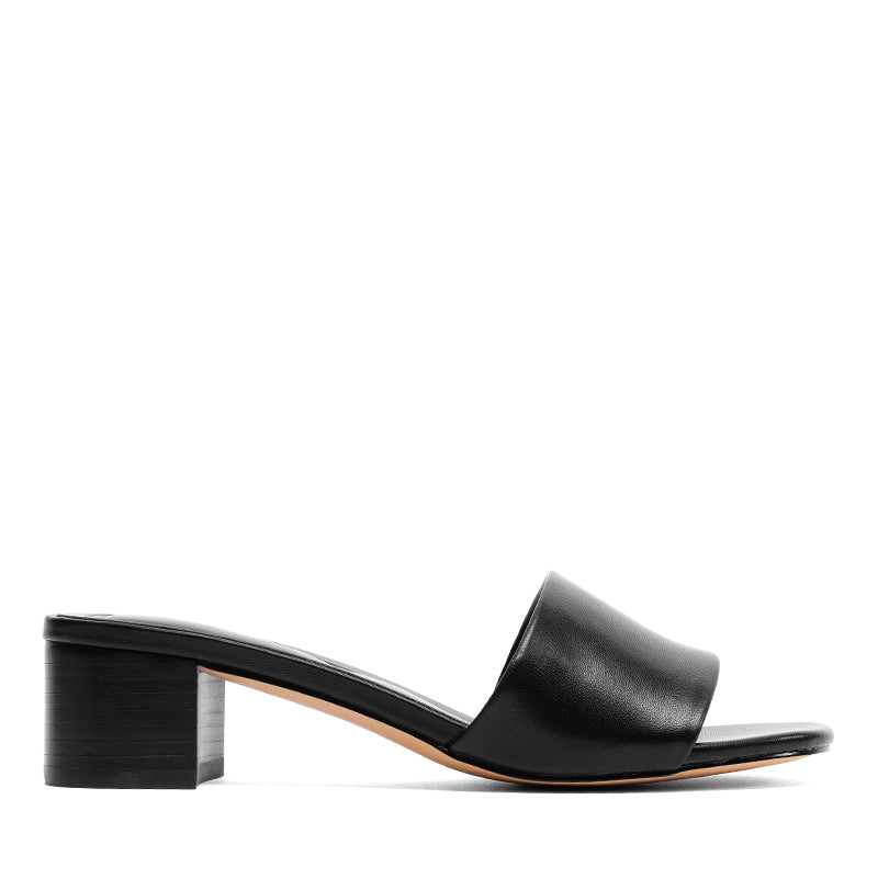 VARIANT:BLACK