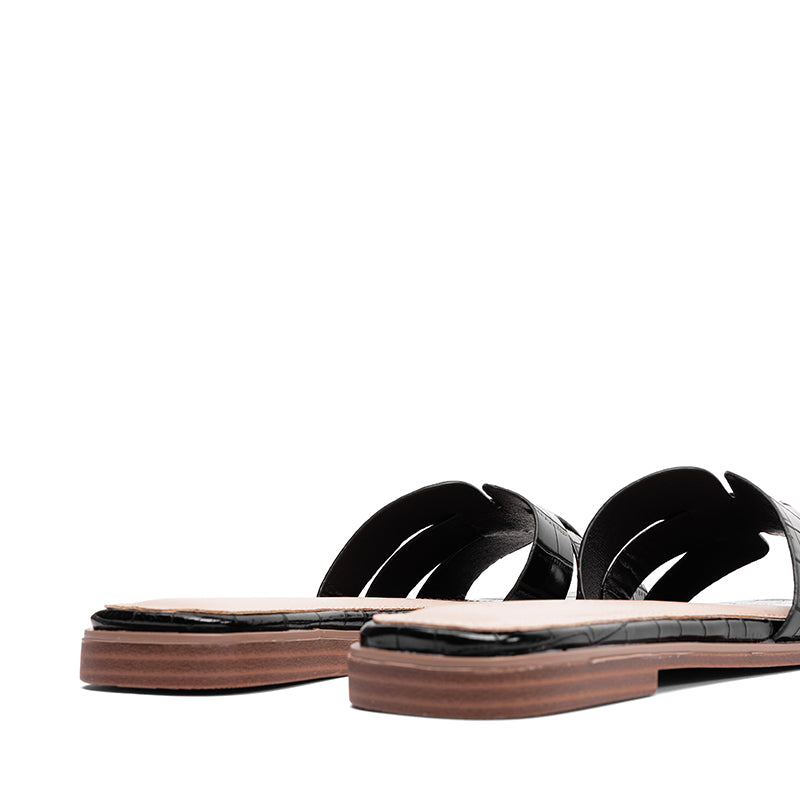 KELLY & KATIE-HANNAH - available at RUBINO  
