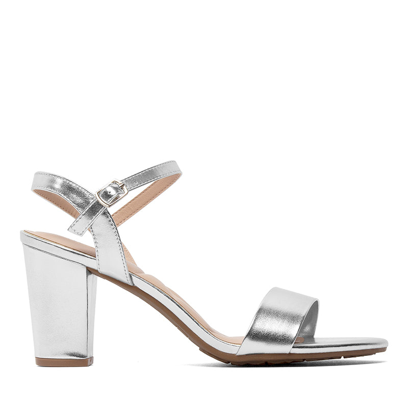 KELLY & KATIE-SUZANNA - available at RUBINO  