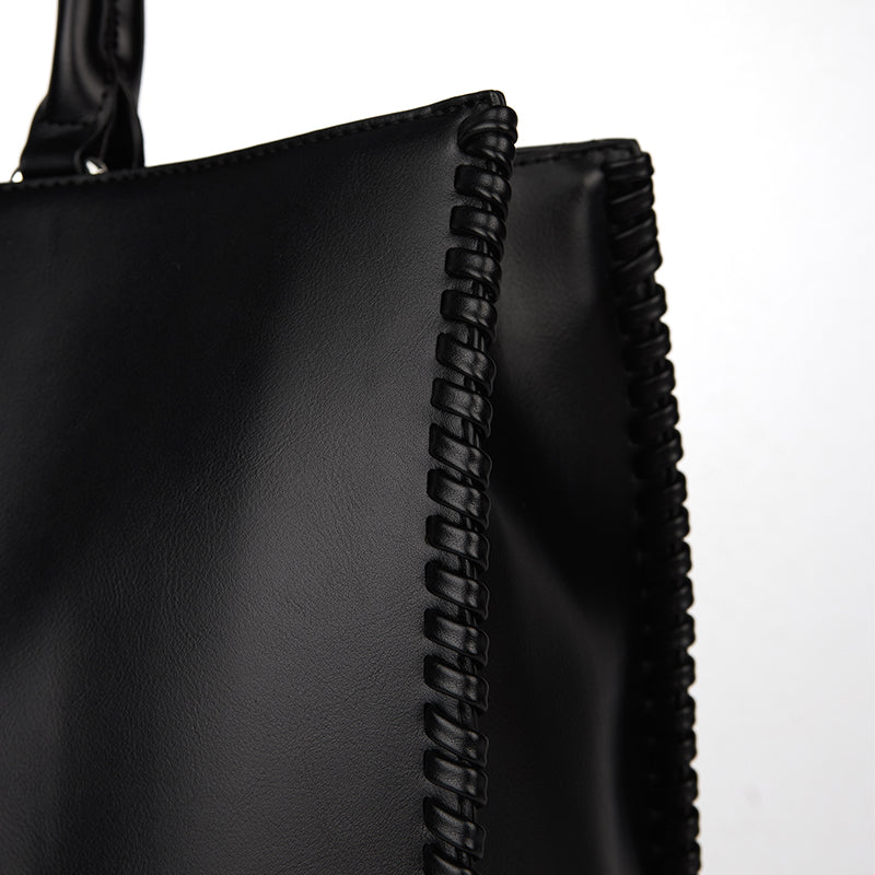 LAMBERT-ELOISE - available at RUBINO  