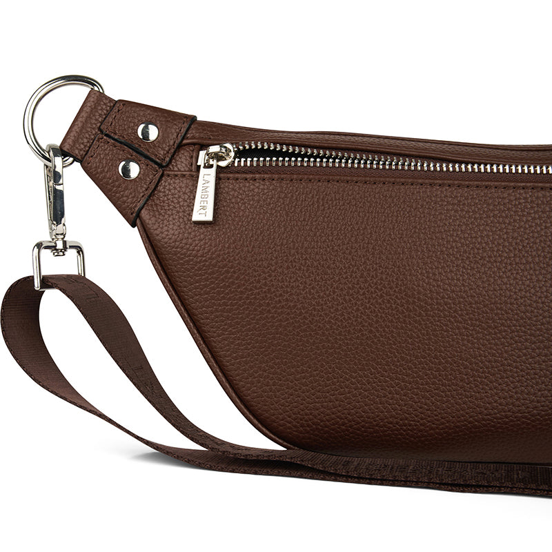 LAMBERT-SARAH - available at RUBINO  