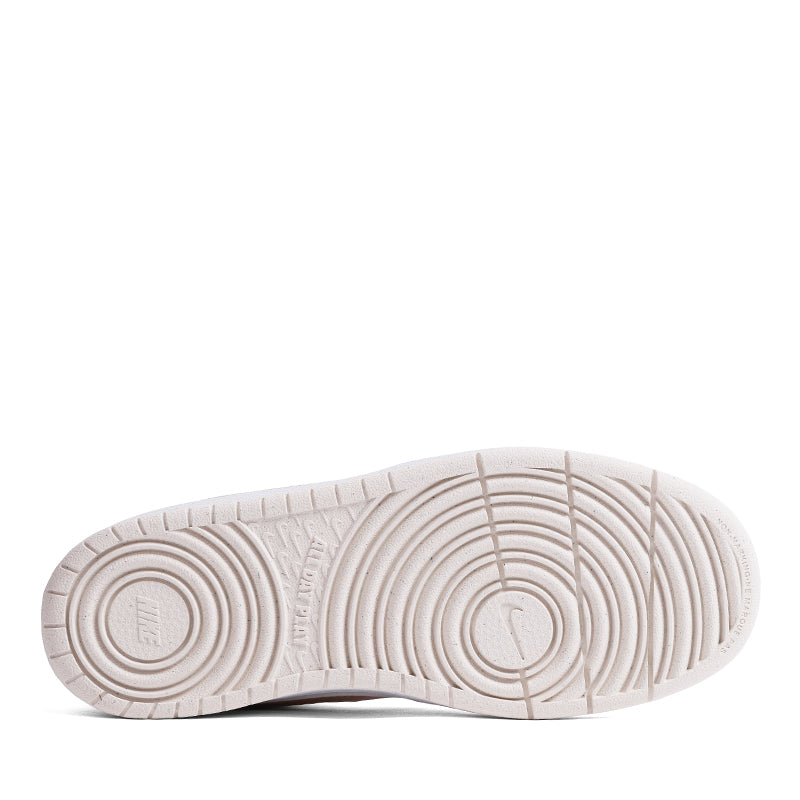 NIKE-COURT BOROUGH LOW BBALL (GS) - available at RUBINO  