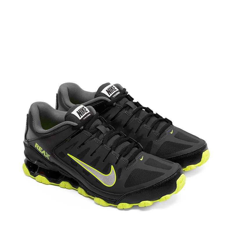 NIKE-REAX 8 TR M - available at RUBINO  