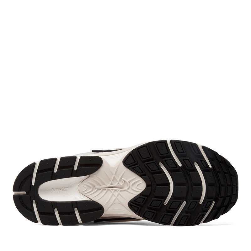 NIKE-V5 RNR W - available at RUBINO  