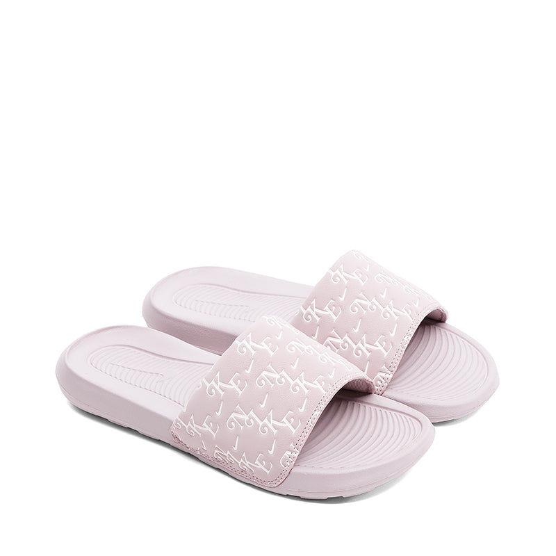 NIKE-VICTORI ONE PRINT W - available at RUBINO  
