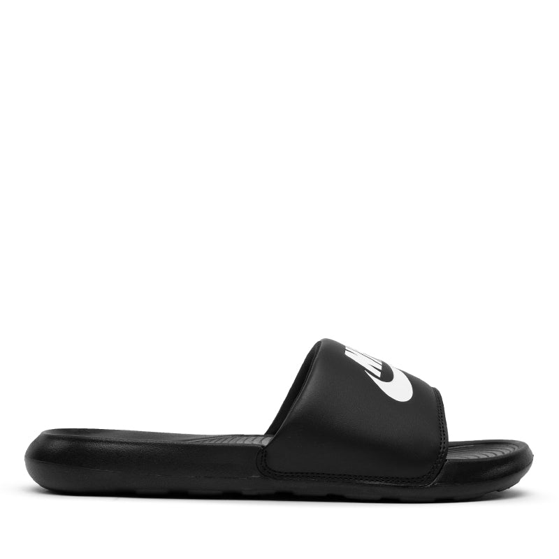 NIKE-VICTORI ONE W - available at RUBINO