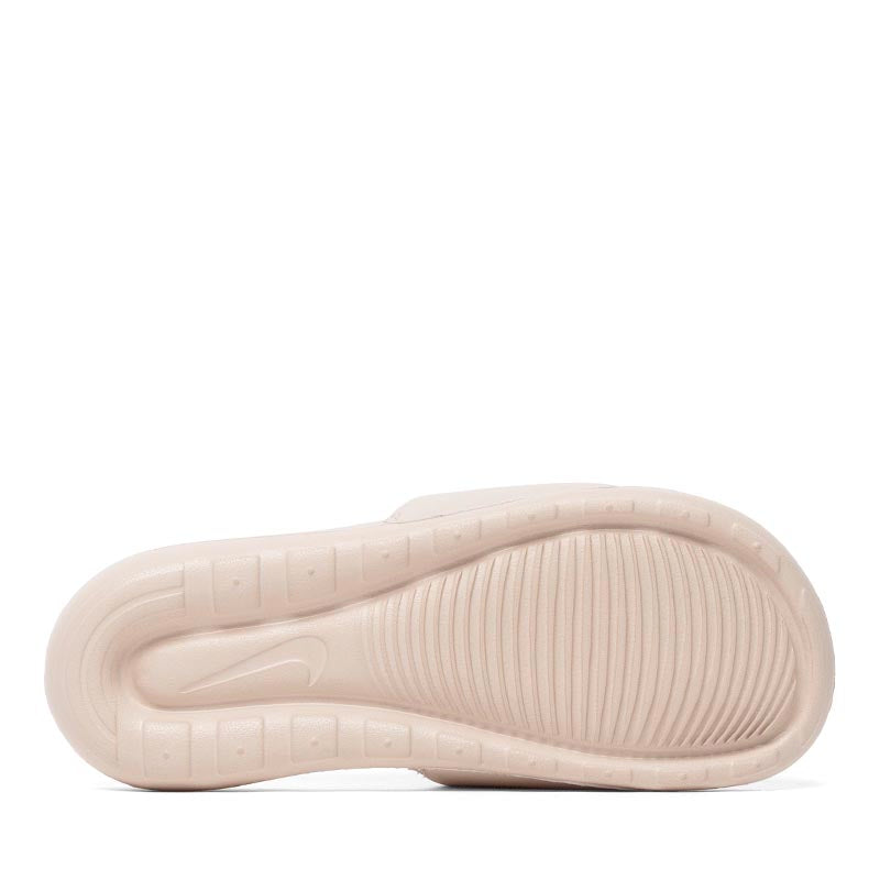 NIKE-VICTORI PRINT W - available at RUBINO  