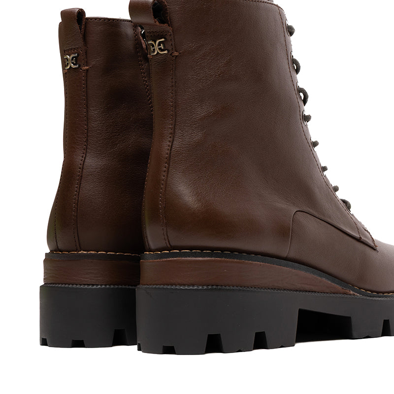SAM EDELMAN-GARRET - available at RUBINO