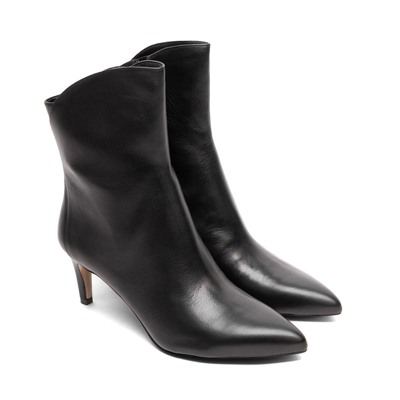SAM EDELMAN-USHA - available at RUBINO