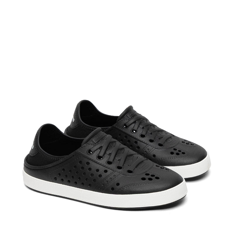 SKECHERS-GUZMAN STREET - available at RUBINO  