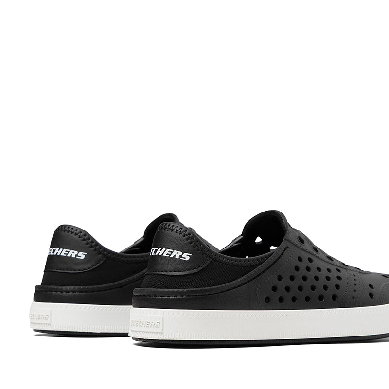 SKECHERS-GUZMAN STREET - available at RUBINO  