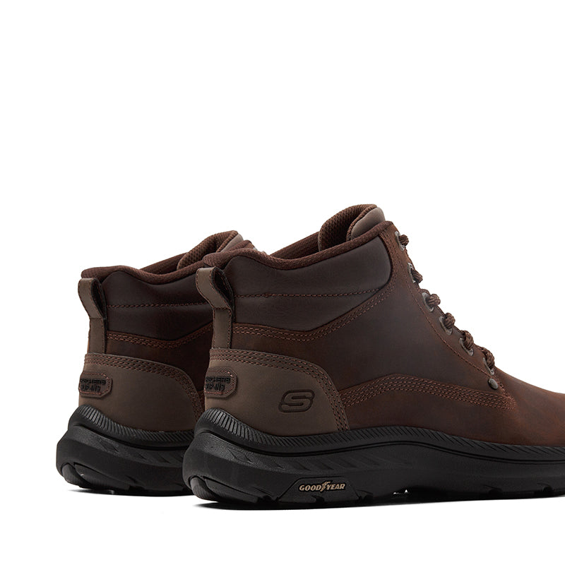 SKECHERS-SLIP INS POLLARD - available at RUBINO  