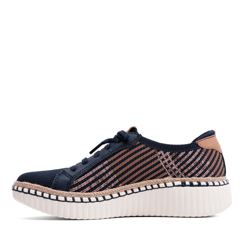 SKECHERS-WILSHIRE BLVD BREEZY STROLL - available at RUBINO  