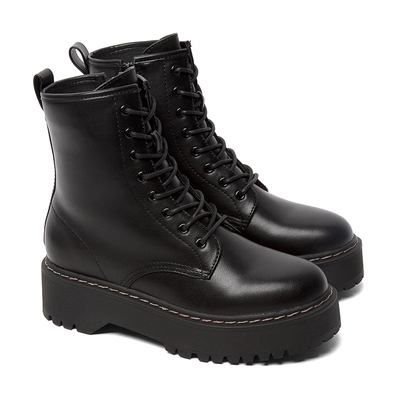 STEVE MADDEN-BETTY - available at RUBINO  