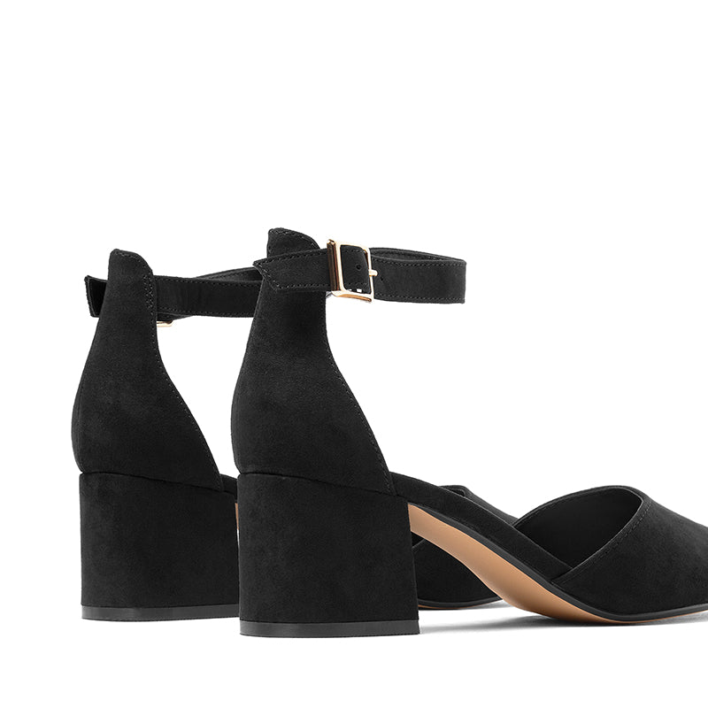 STEVE MADDEN-DARA - available at RUBINO  