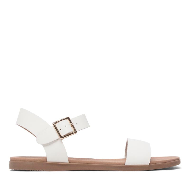 STEVE MADDEN-DARYN - available at RUBINO  