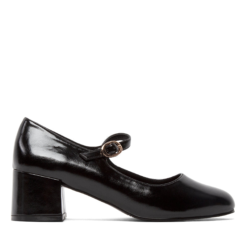 STEVE MADDEN-DATES - available at RUBINO  