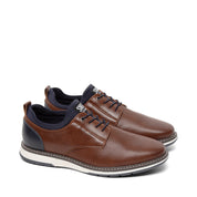 STEVE MADDEN-GYDEON - available at RUBINO  