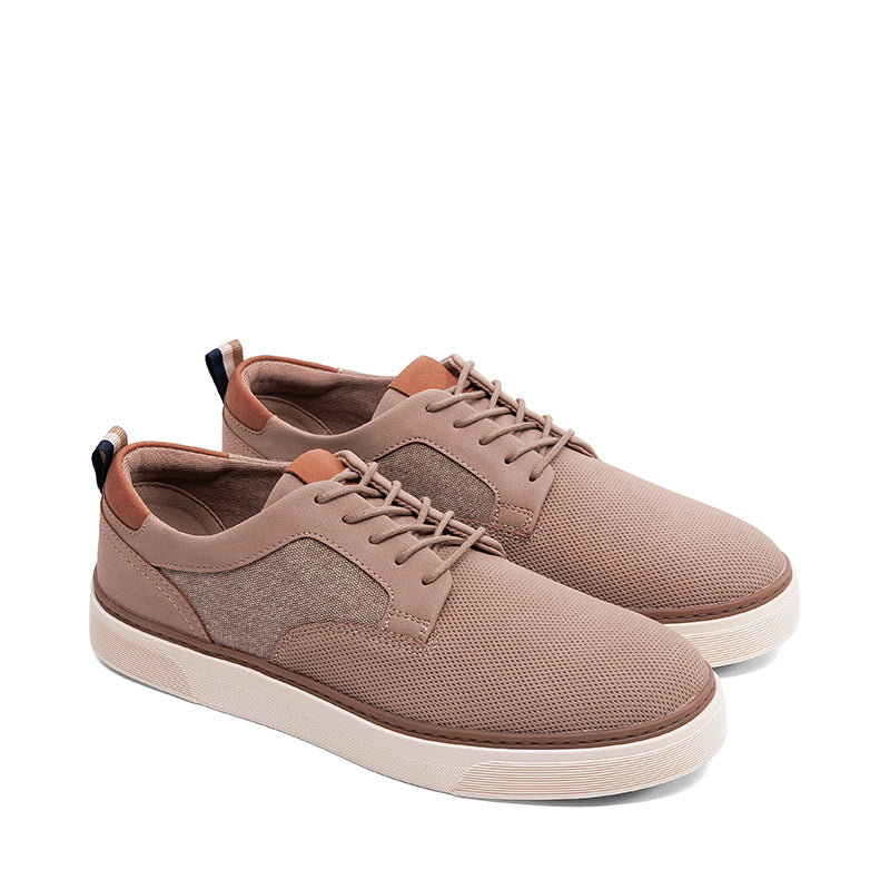 STEVE MADDEN-HASTINGS - available at RUBINO  
