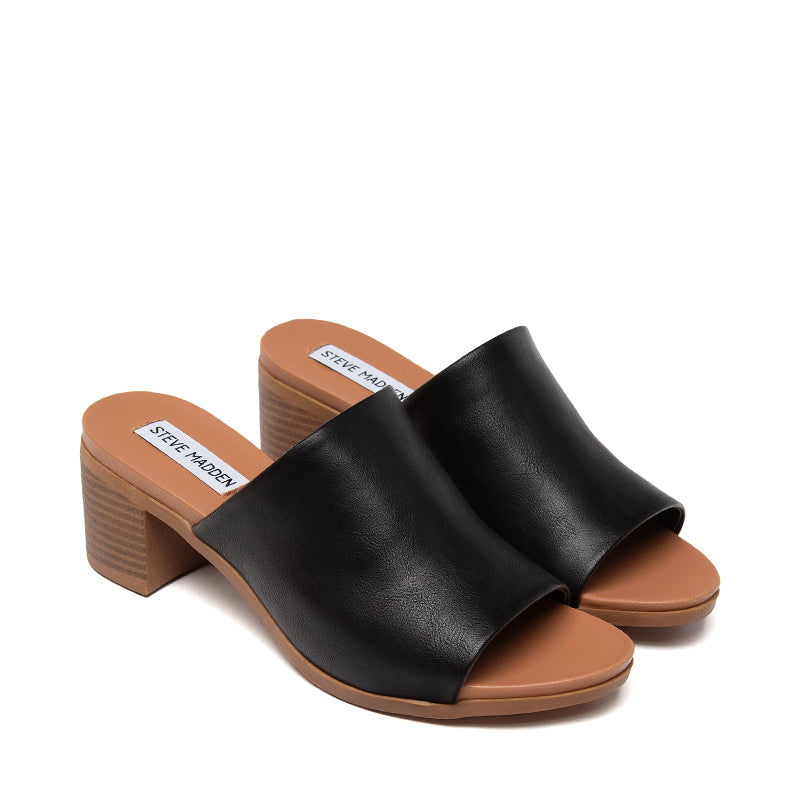 STEVE MADDEN-KACEY - available at RUBINO  