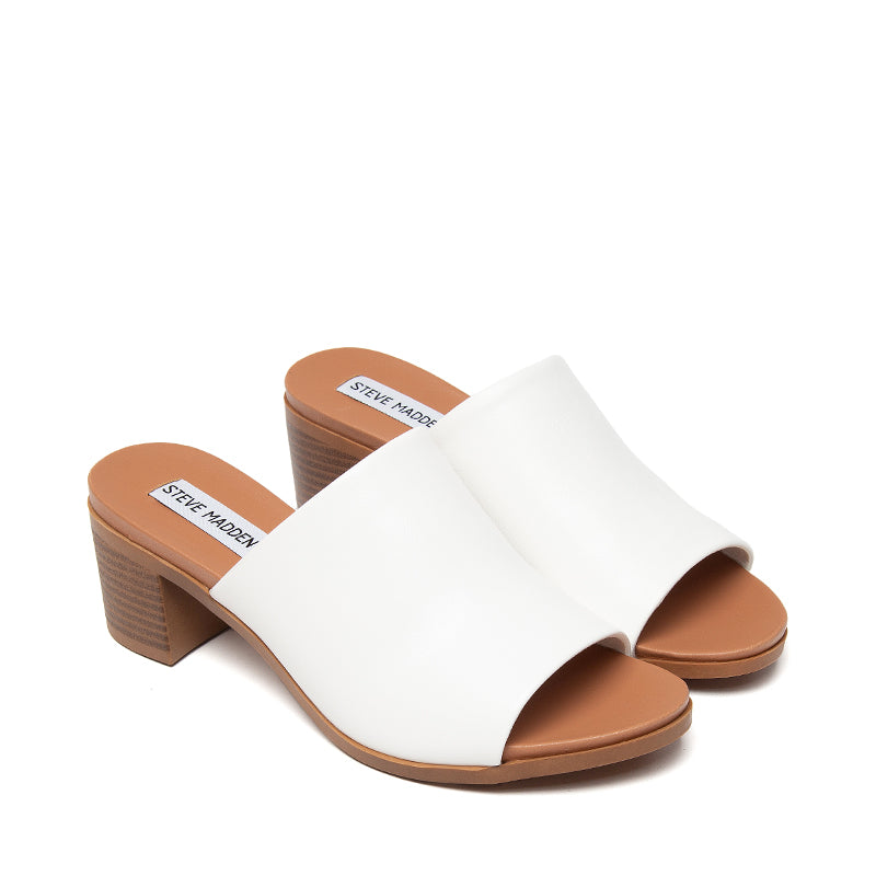 STEVE MADDEN-KACEY - available at RUBINO  