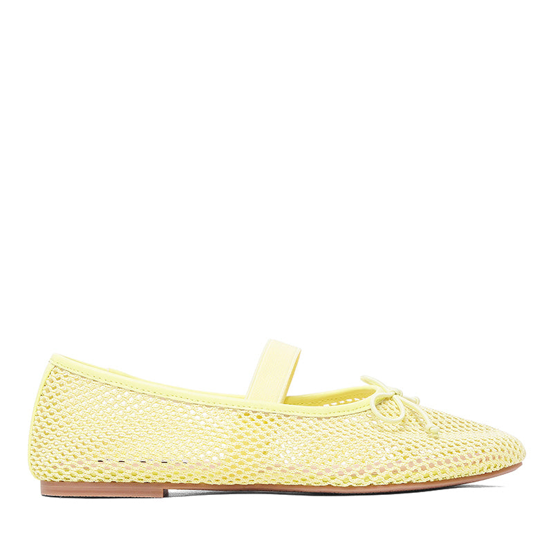 STEVE MADDEN-PALM - available at RUBINO  