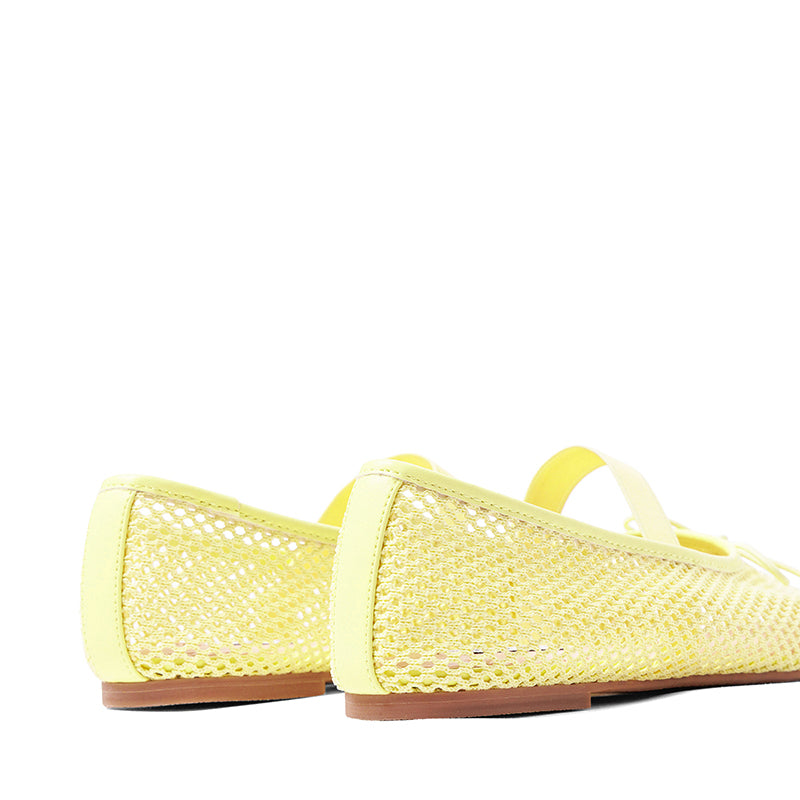 STEVE MADDEN-PALM - available at RUBINO  