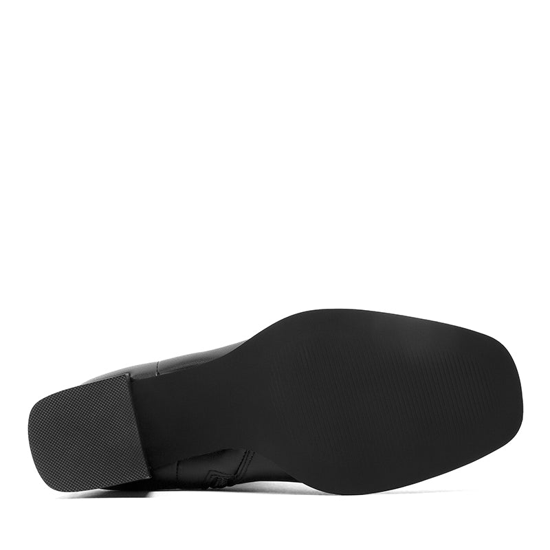 STEVE MADDEN-PAMMY - available at RUBINO  