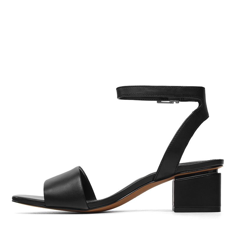 VINCE CAMUTO-ACAYLEE - available at RUBINO  