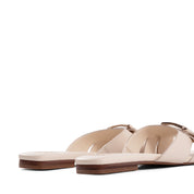 VINCE CAMUTO-ALEXINO - available at RUBINO  